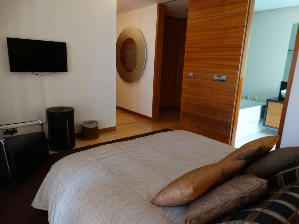 Apartamento Com 3 Quartos E Piscina Vale do Lobo 0*,  Portugal