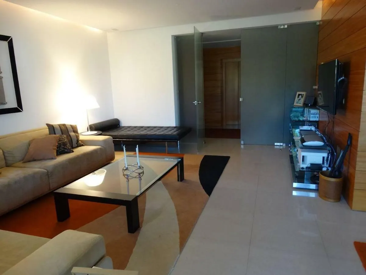 Apartamento Com 3 Quartos E Piscina Vale do Lobo 0*,  Portugal